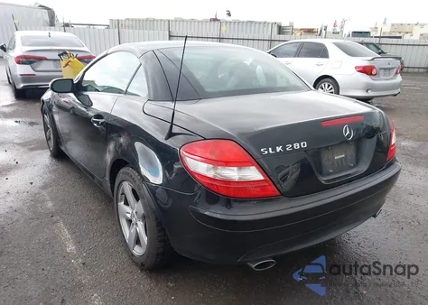 2006 Mercedes-Benz Slk 280 z USA, uszkodzony, nr VIN WDBWK54F26F075724